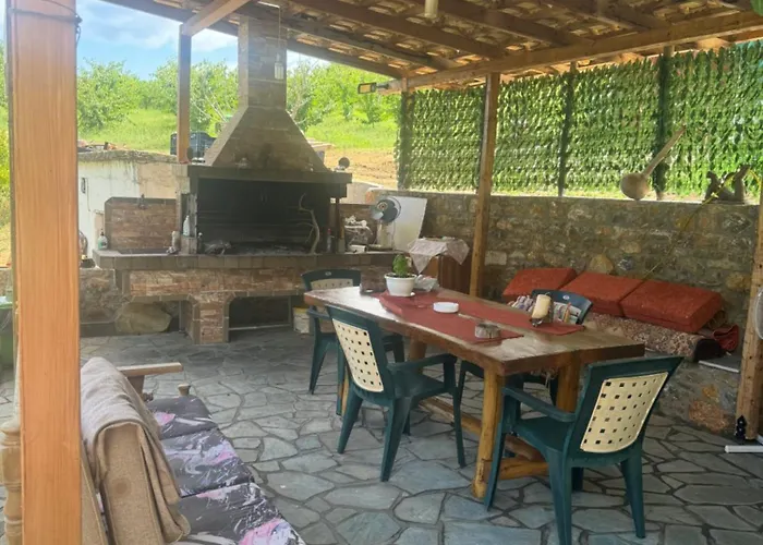 Andromaxistudios Aparthotel